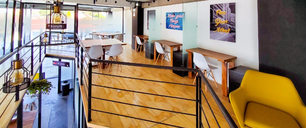 Profile Business Center — vista de mezzanine